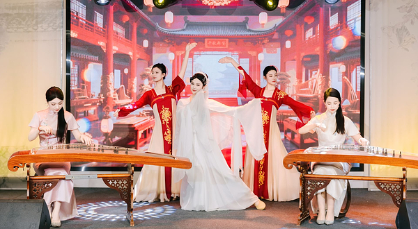 《千秋粉黛》表演