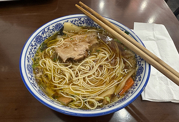 真正老陆稿荐(西中市店)第 3 张图片