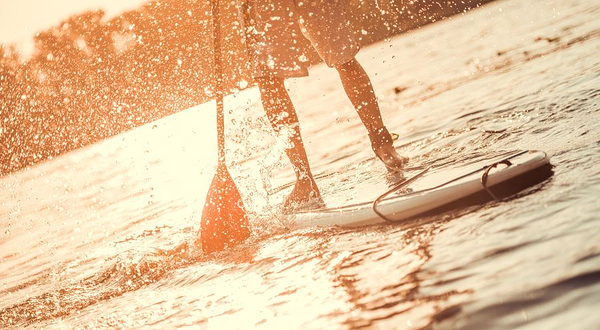 自由鹿千岛湖尾波冲浪俱乐部