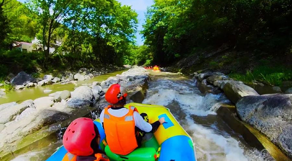 越龙山大峡谷漂流