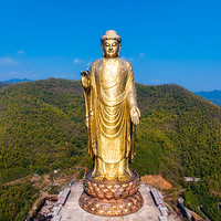 中原大佛景区