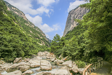 鄣山大峡谷第 1 张图片