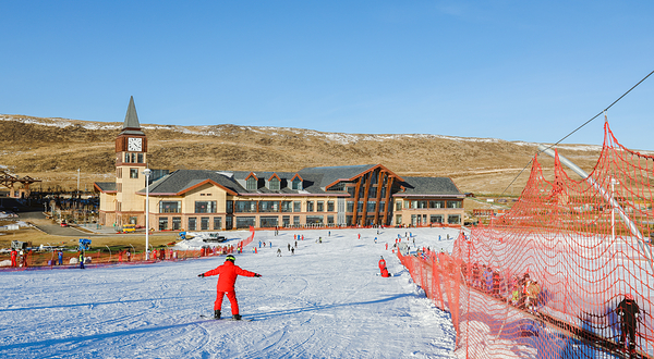 大河湾国际滑雪场
