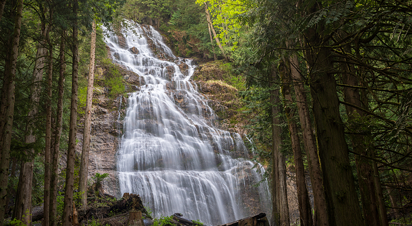 新娘面纱瀑布省立公园