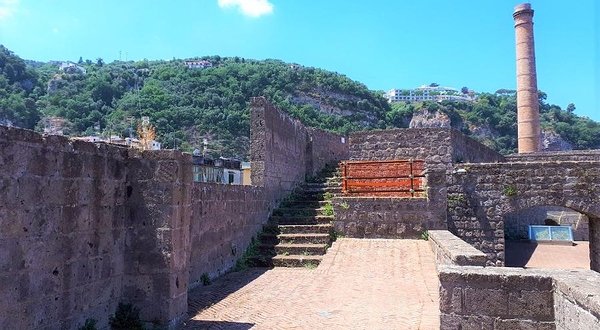 索伦托中世纪城墙