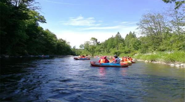 长白山大峡谷漂流