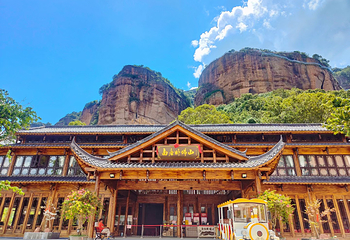 南台卧佛山景区第 1 张图片