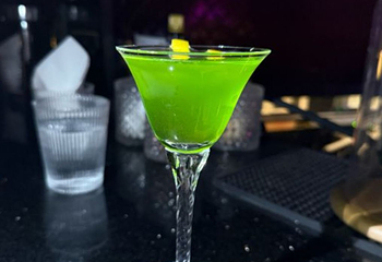 苏丝的天空高空酒吧Suzie's Sky Bar第 1 张图片