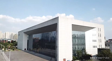 国防科技大学图书馆第 1 张图片