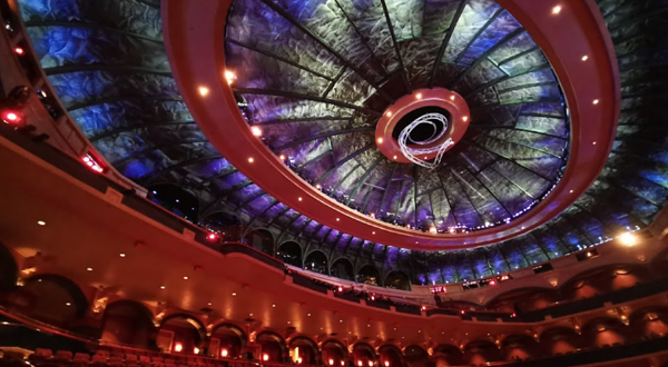 拉斯维加斯太阳剧团水秀