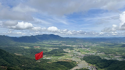 鹅湖滑翔伞飞行基地第 1 张图片
