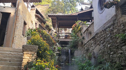 悬浮土屋第 1 张图片