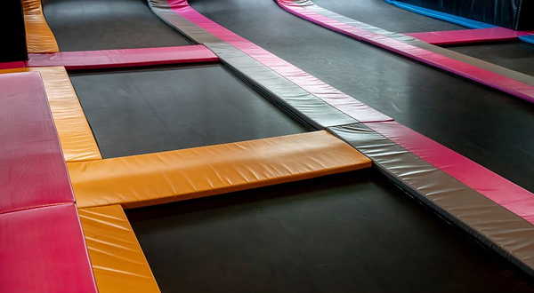 大港蹦床运动主题公园