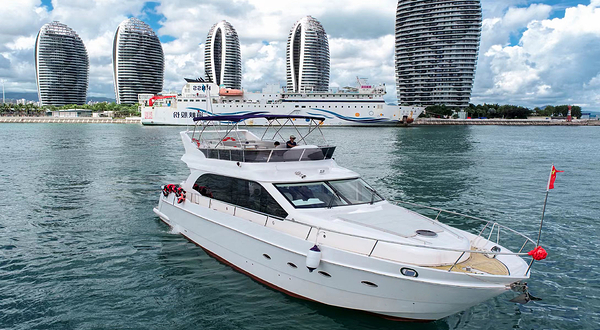 亚特游艇俱乐部