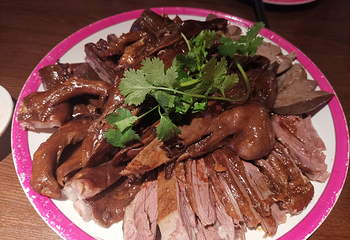 春梅里卤鹅馆(中山路店)第 4 张图片
