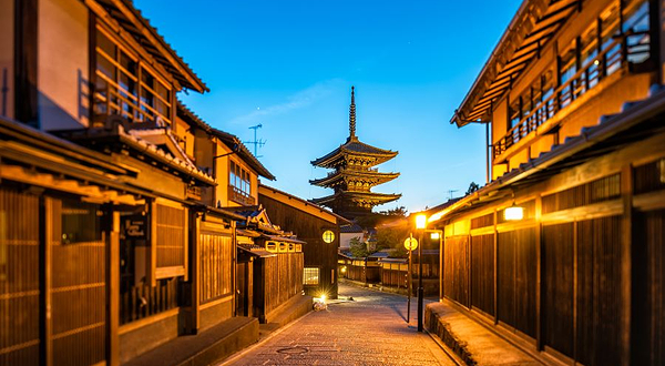 法观寺（八坂之塔）