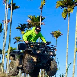 白石岭椰林骑士山地越野俱乐部