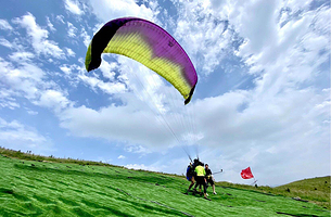 云帆乐翔滑翔伞基地