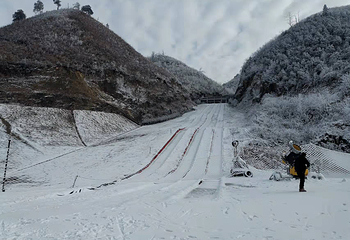 千丈岩滑雪场第 6 张图片