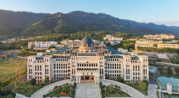 广东工商职业技术大学-图书馆