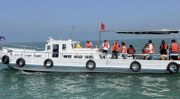 青岛小渔姐海钓俱乐部