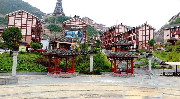 凯里苗侗风情园