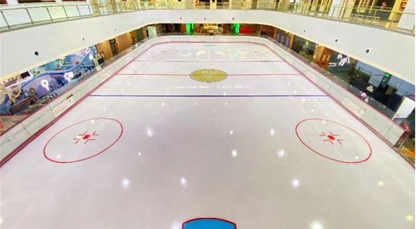 乐滑之梦冰乐园（淄博银泰城店）