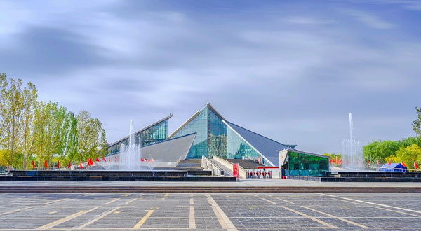 塔克拉玛干·三五九旅文化旅游区