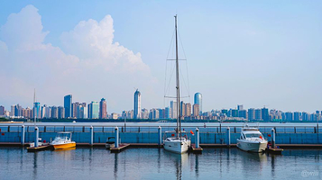 华彩.杰鹏游艇会