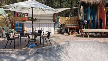 浪神冲浪俱乐部(东冲店)