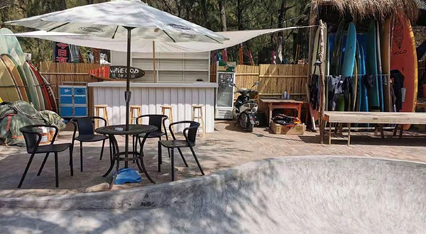 浪神冲浪俱乐部(东冲店)