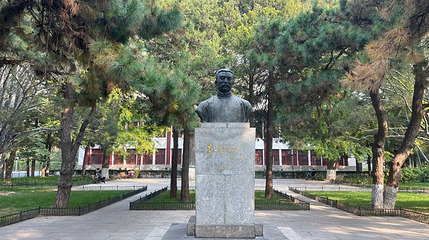 北京大学-李大钊像第 1 张图片