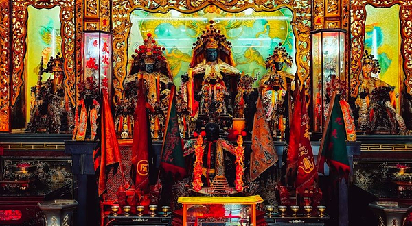 屏东六块厝威灵宫