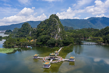 星湖旅游景区第 7 张图片