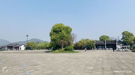 湖山广场第 2 张图片