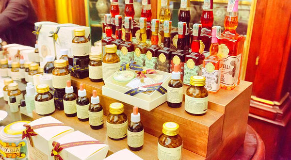 新圣母教堂香料药房