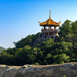 礐石塔山景区