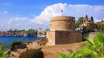 卡雷奇海边城堡