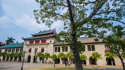厦门大学(思明校区)-群贤楼第 1 张图片