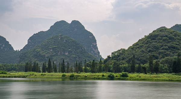 卧龙湖高尔夫俱乐部