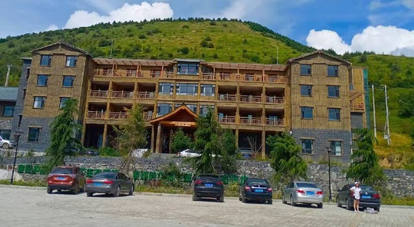 黄安坝高山牧场度假区