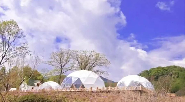 山水云间稻花香