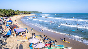 日月湾冲浪沙滩