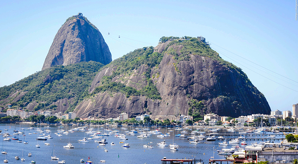 糖面包山和乌尔卡山自然纪念碑