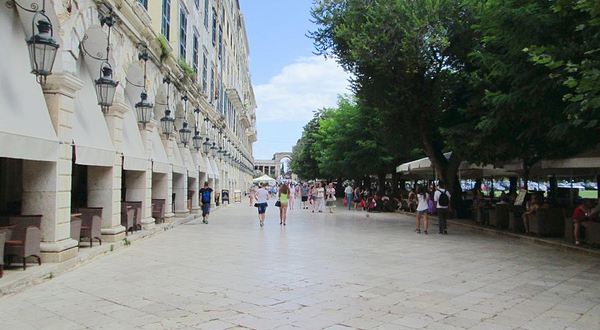 斯皮亚纳扎广场