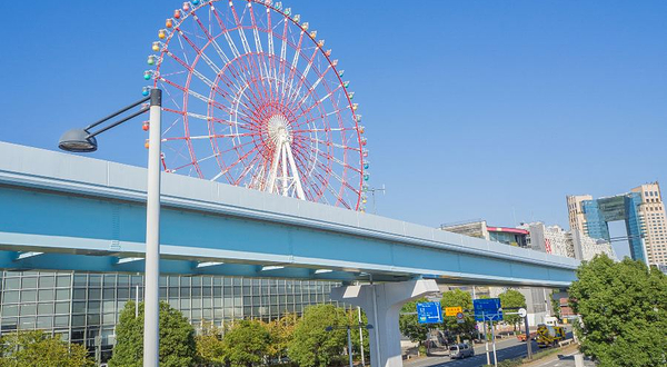 调色板城大摩天轮