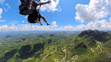 阳光谷滑翔伞基地