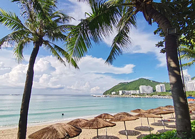 大东海旅游区-沙滩躺椅区