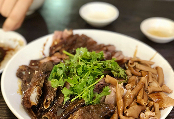 春梅里卤鹅馆(中山路店)第 6 张图片