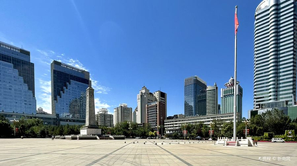 人民广场第 1 张图片